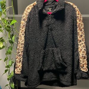 4/ $20 Suzanne Betro Black Sherpa 1/4 Zip Pullover with Leopard Trim
